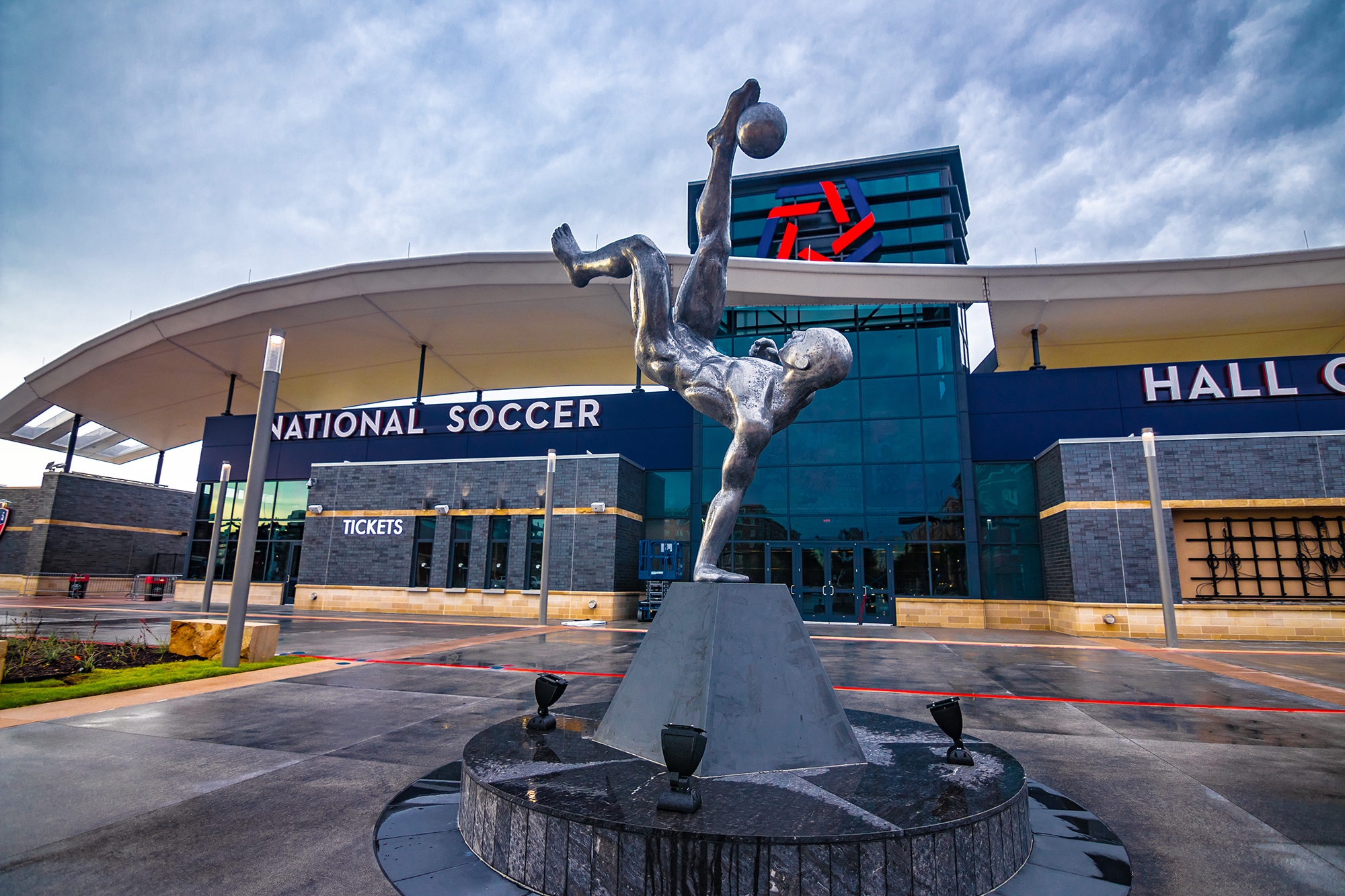 Football and America Exhibit Opens at Hall of Fame